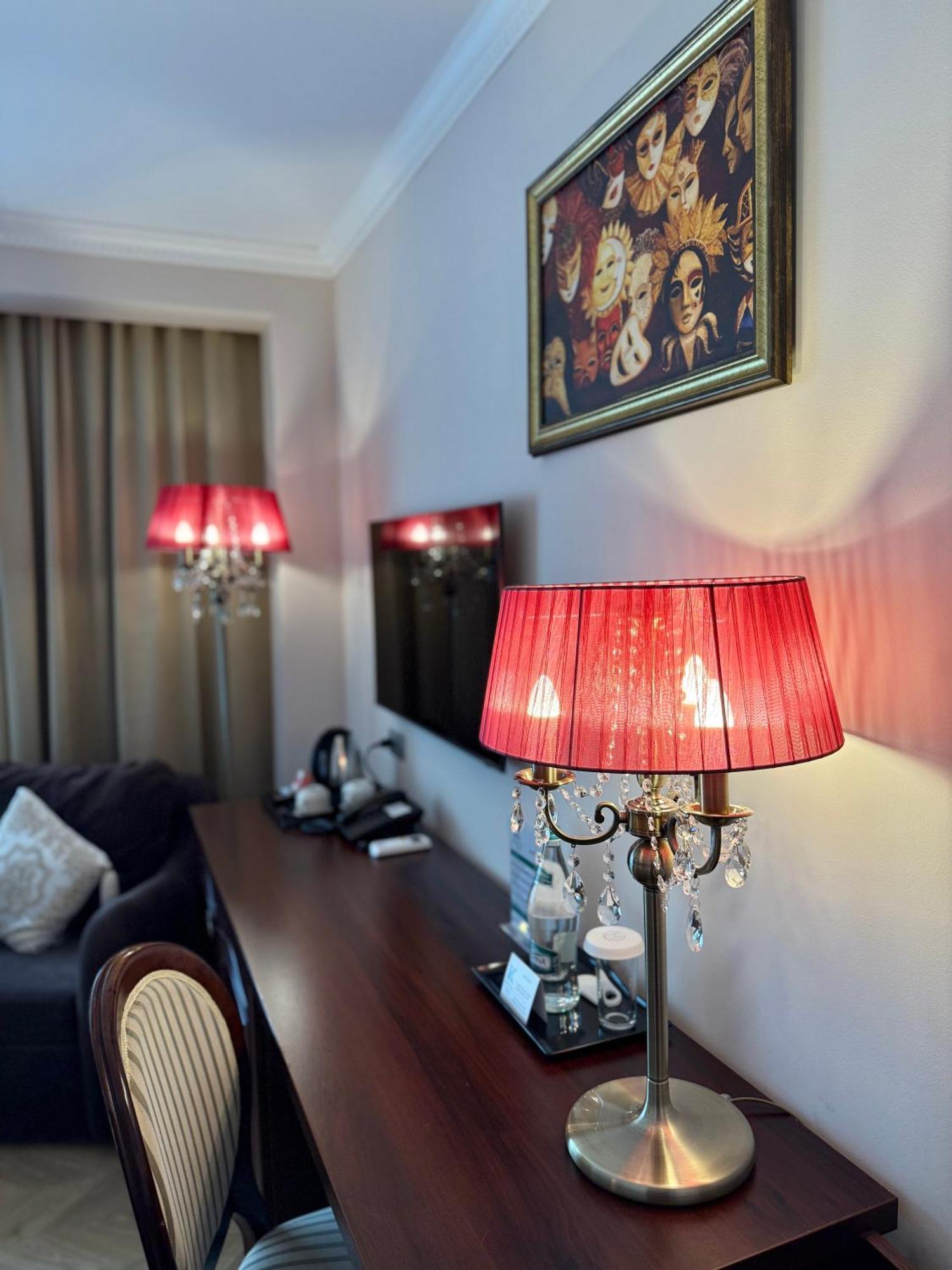 Krystal Boutique Mansion Otel Hunedoara Dış mekan fotoğraf