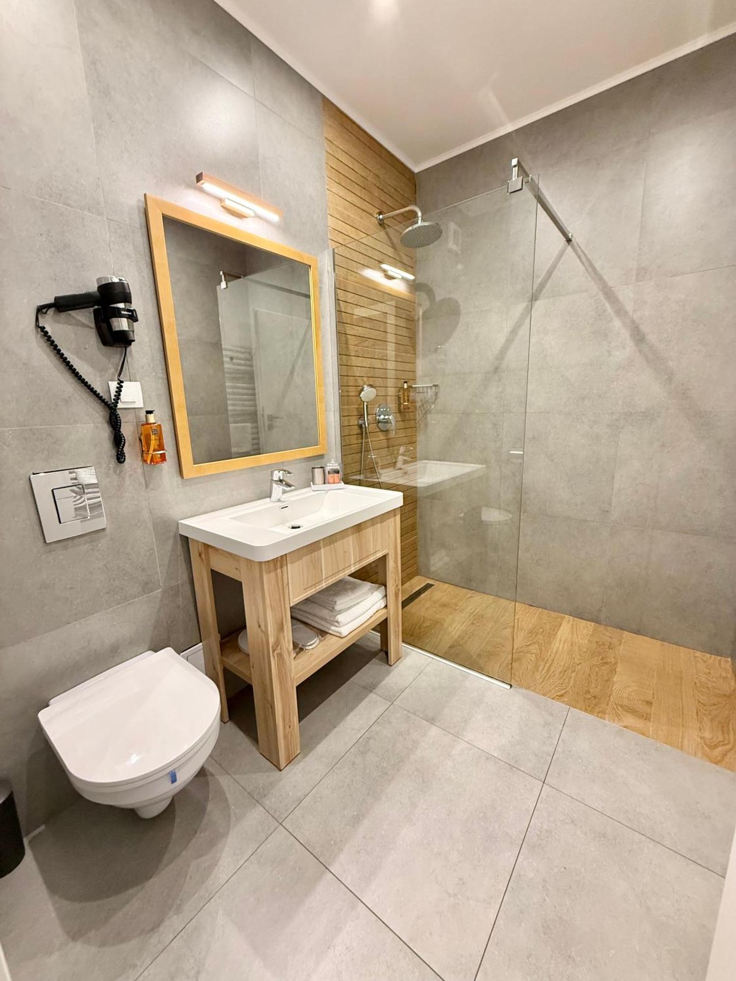 Krystal Boutique Mansion Otel Hunedoara Dış mekan fotoğraf