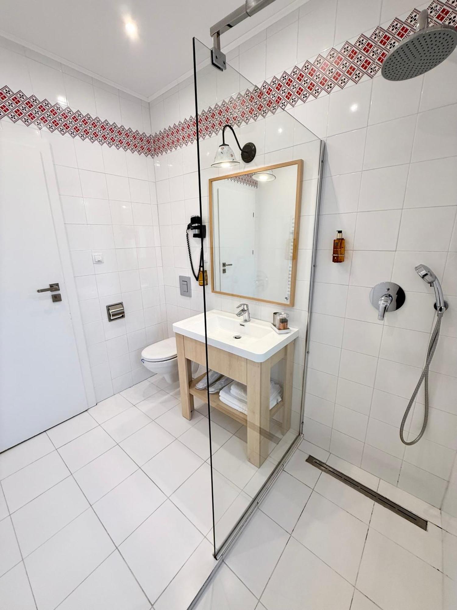 Krystal Boutique Mansion Otel Hunedoara Dış mekan fotoğraf
